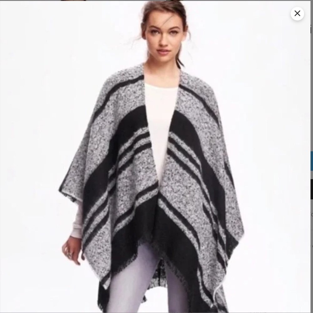 Old Navy Poncho/Woman One Size